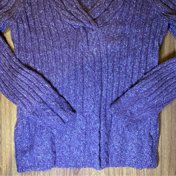 NWOT Paraphrase Purple V-Neck Cableknit Wool Sweater Size Large - Picture 3 of 7